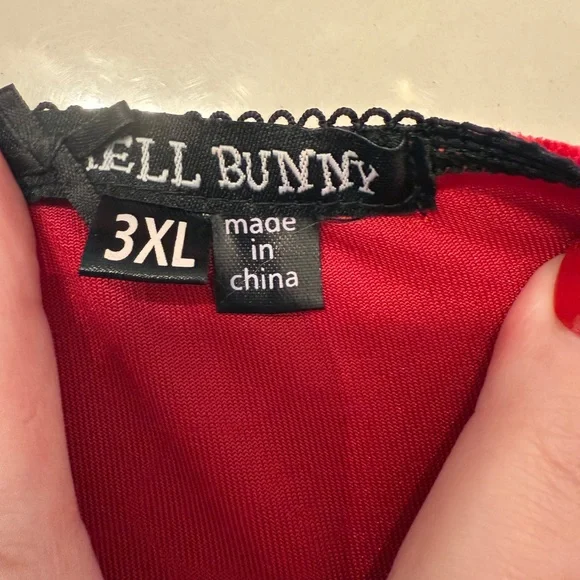 Hell Bunny Red Tie Front Short Sleeve Blouse - Picture 5 of 6